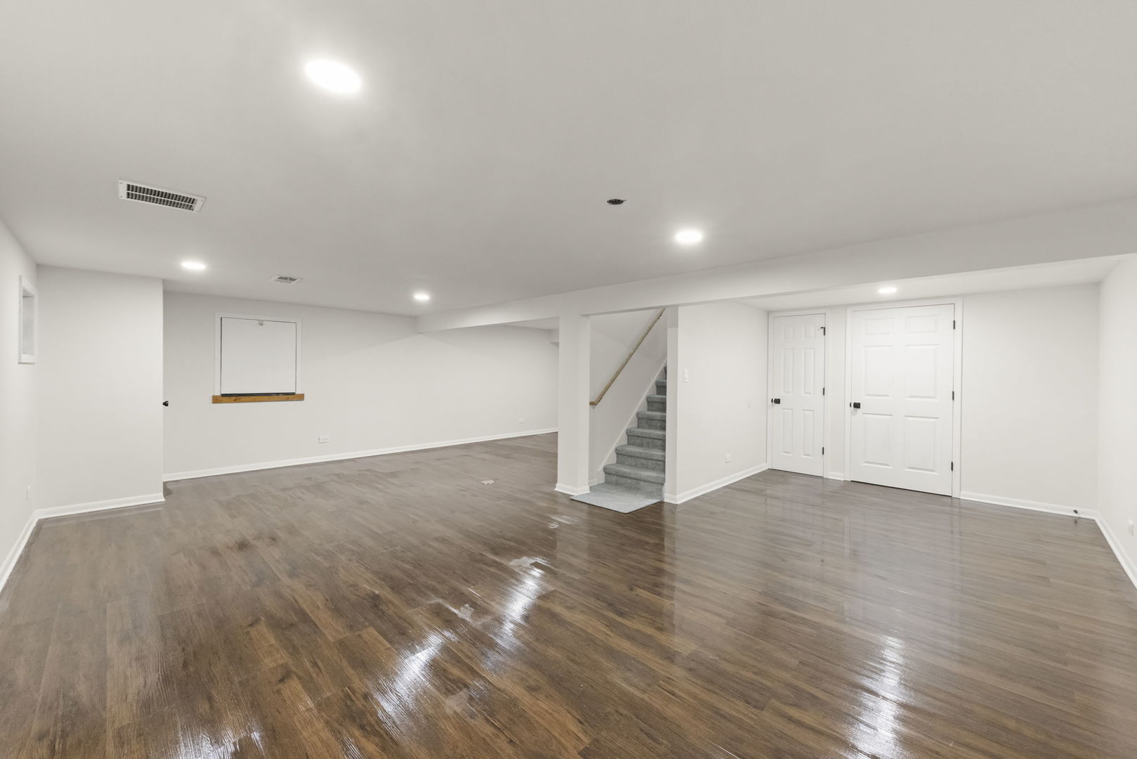 2823 Cooper Court, Woodridge, IL 60517