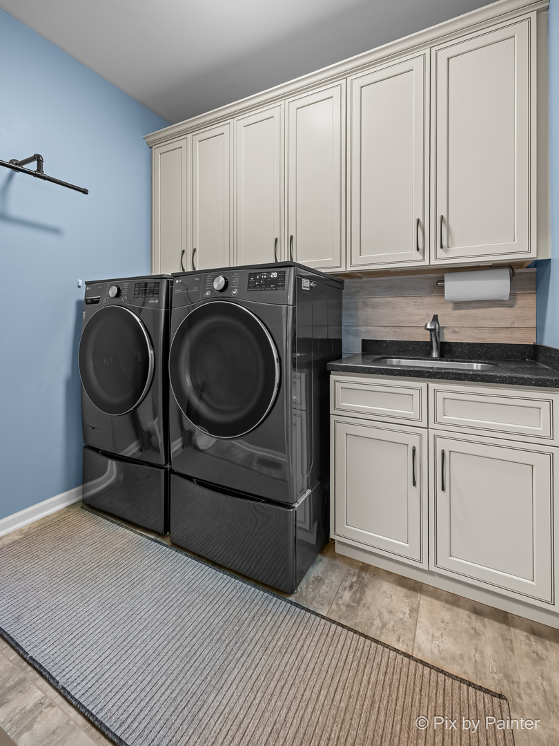 39247 Rangers Way, Antioch, IL 60002