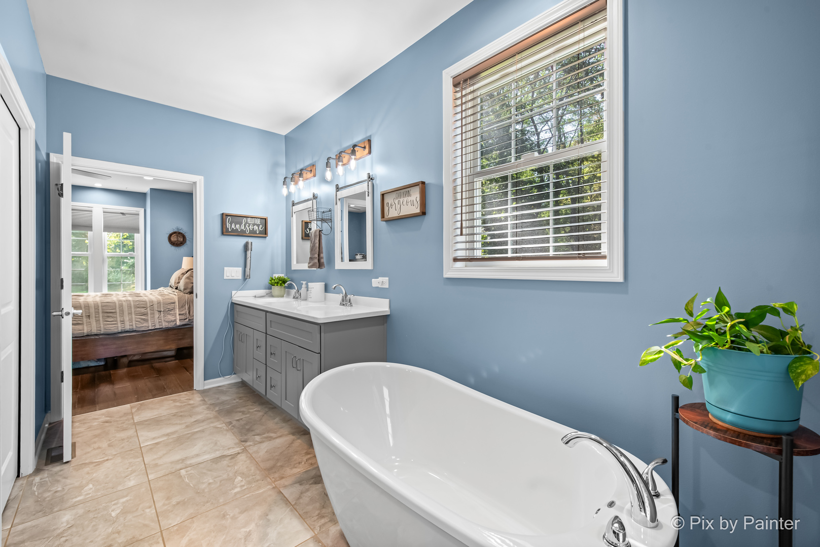 39247 Rangers Way, Antioch, IL 60002