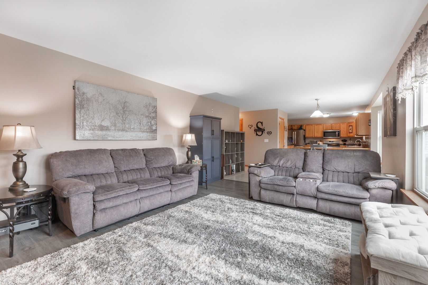 105 N Inverness Court, Round Lake, IL 60073