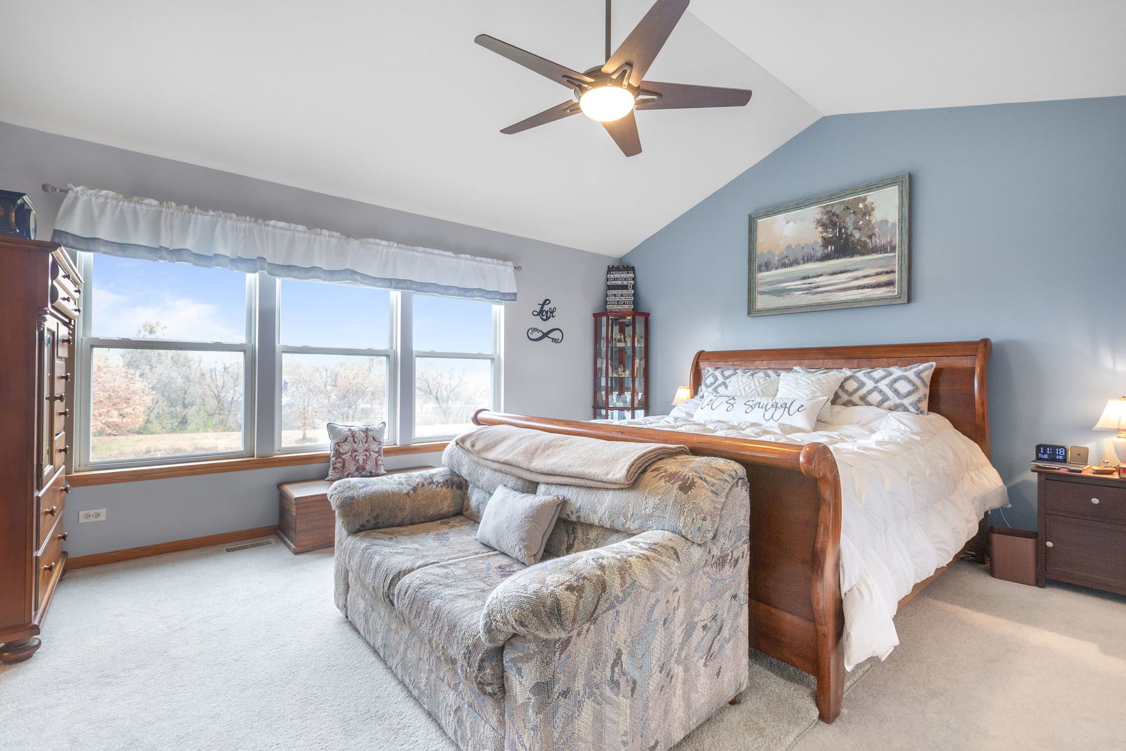 105 N Inverness Court, Round Lake, IL 60073