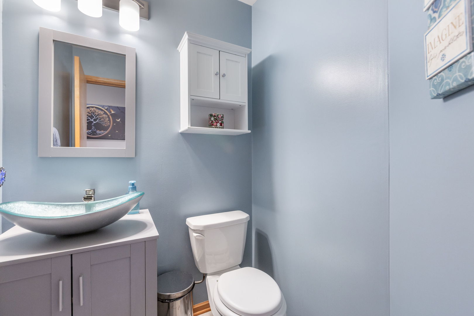 105 N Inverness Court, Round Lake, IL 60073