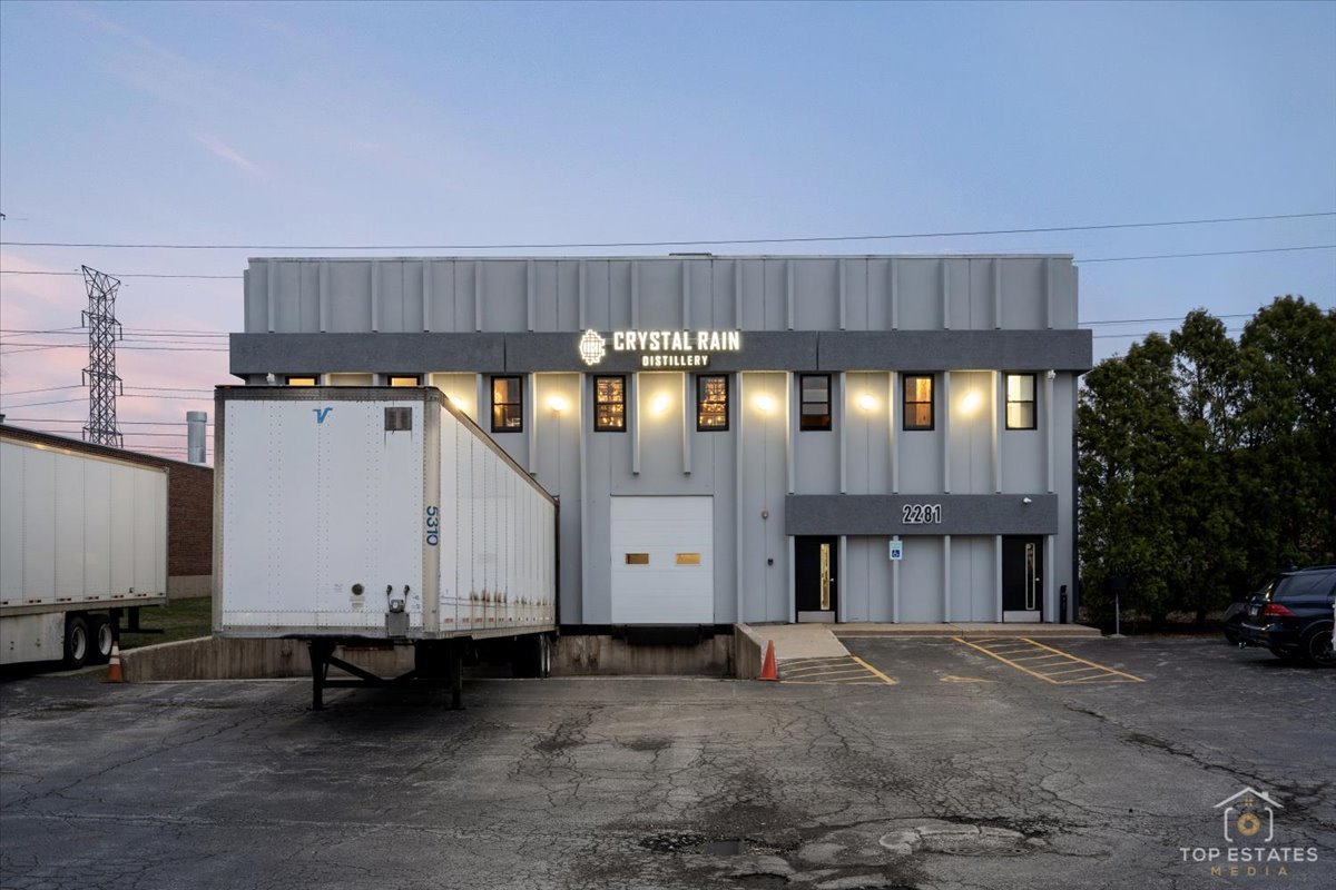 2281 Foster Avenue, Wheeling, IL 60090