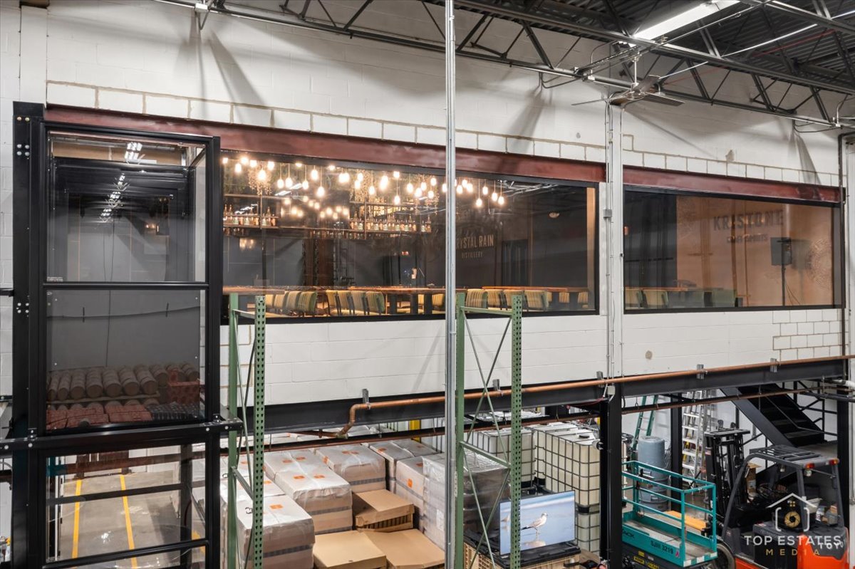 2281 Foster Avenue, Wheeling, IL 60090