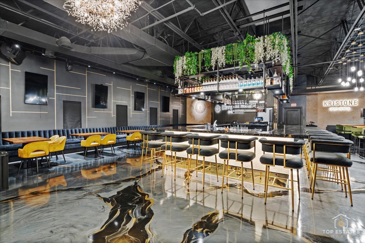 2281 Foster Avenue, Wheeling, IL 60090