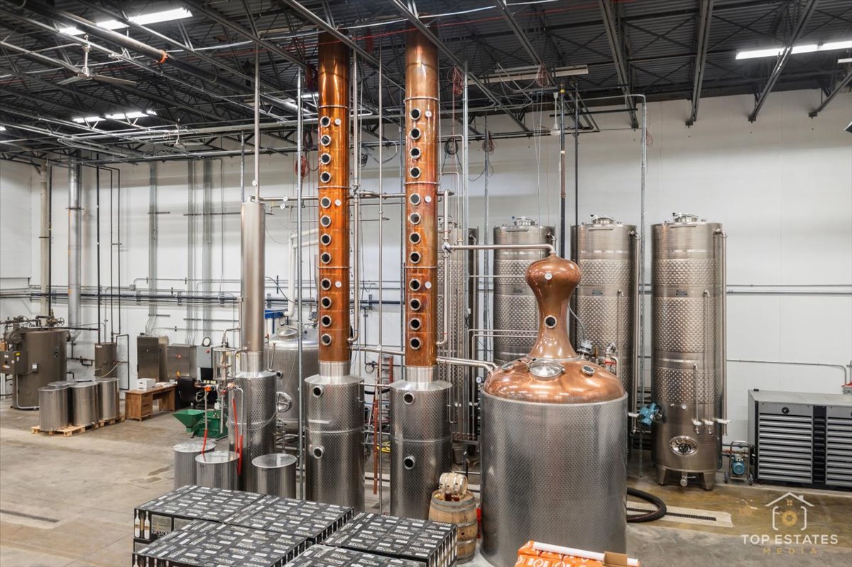 2281 Foster Avenue, Wheeling, IL 60090