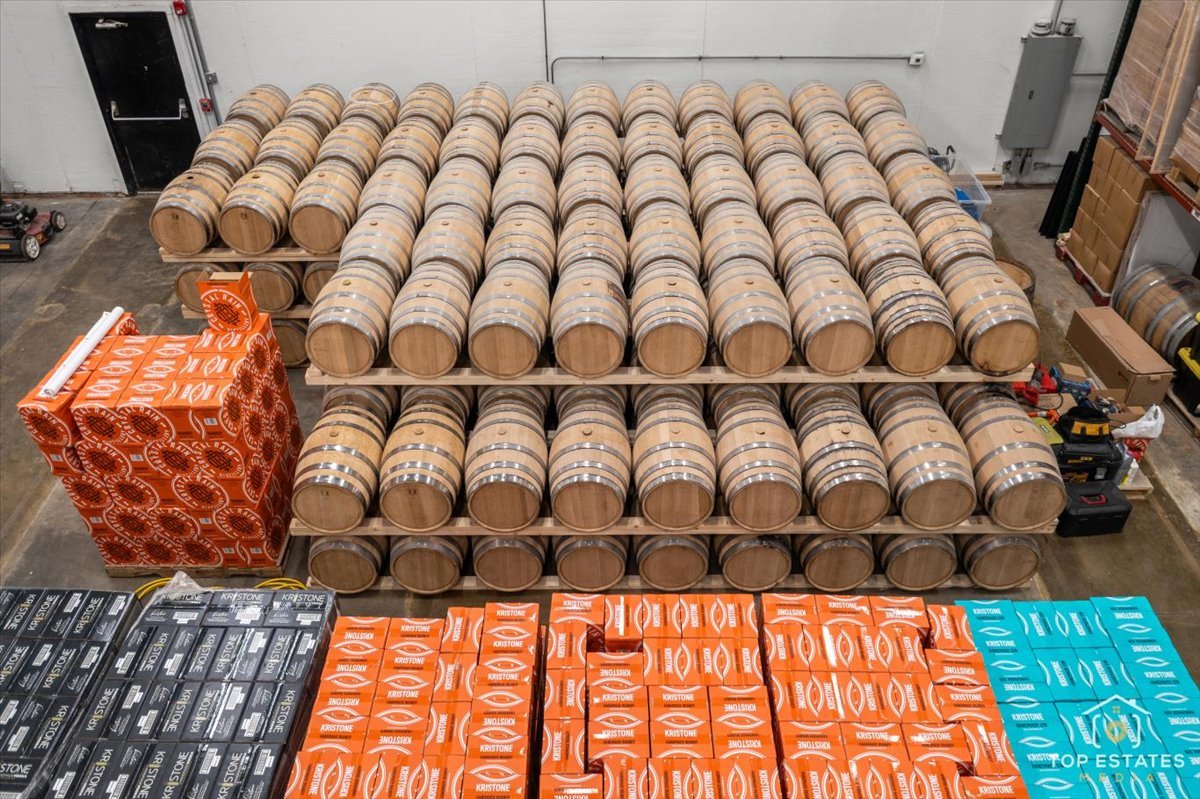 2281 Foster Avenue, Wheeling, IL 60090