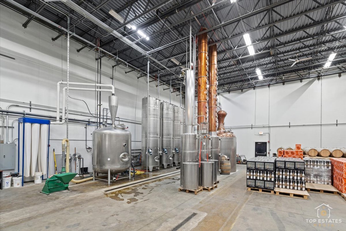 2281 Foster Avenue, Wheeling, IL 60090