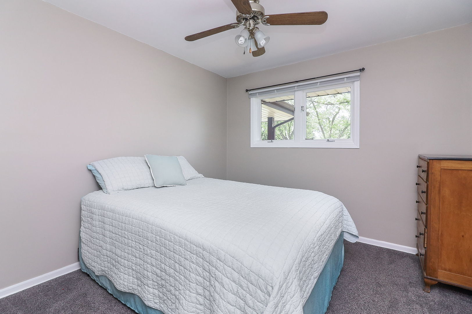 6805 High Road, Darien, IL 60561