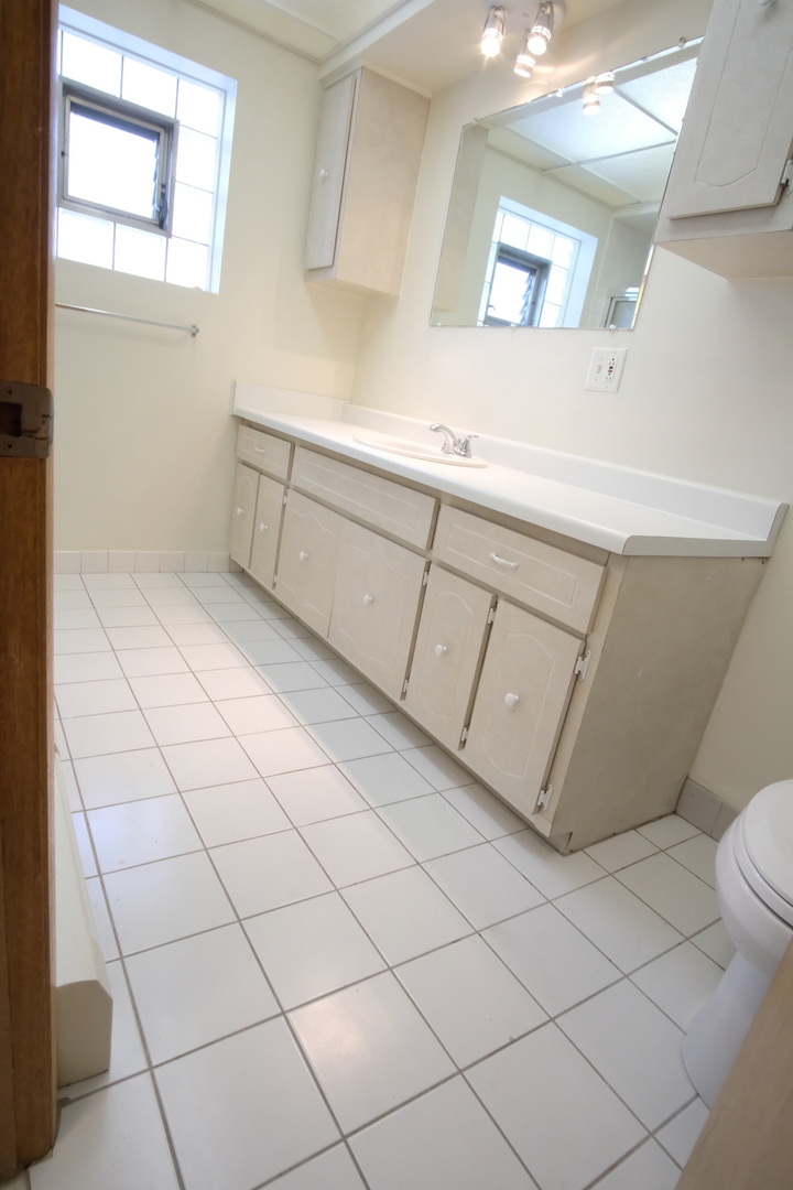 8418 W Oak Avenue #3, Niles, IL 60714