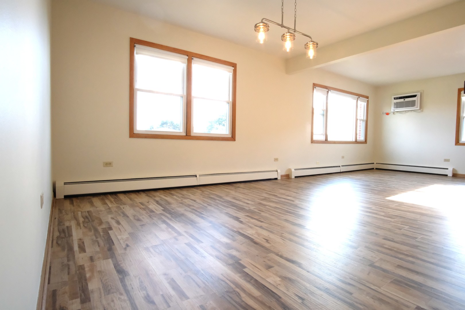 8418 W Oak Avenue #3, Niles, IL 60714