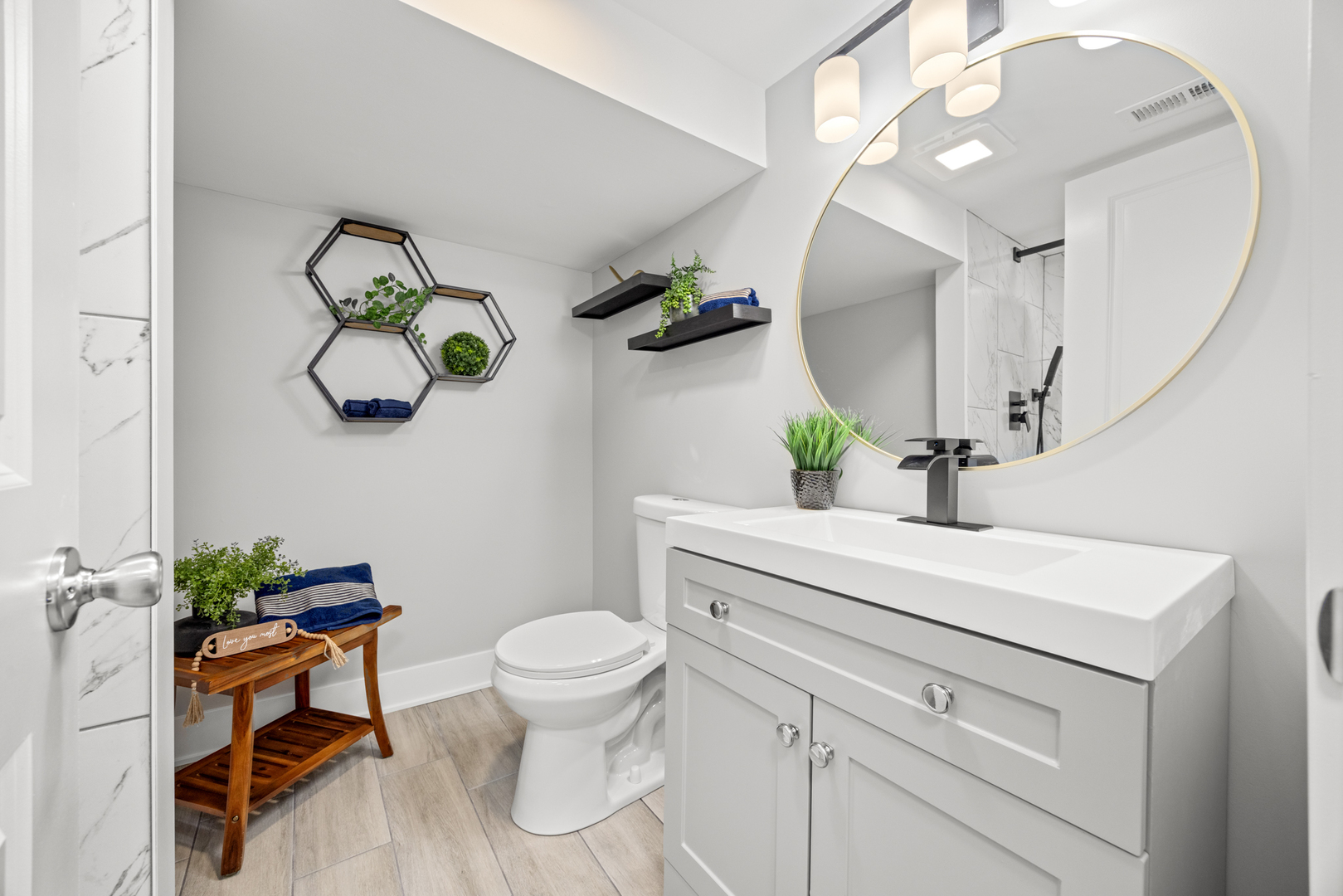 21 E 140th Court, Riverdale, IL 60827