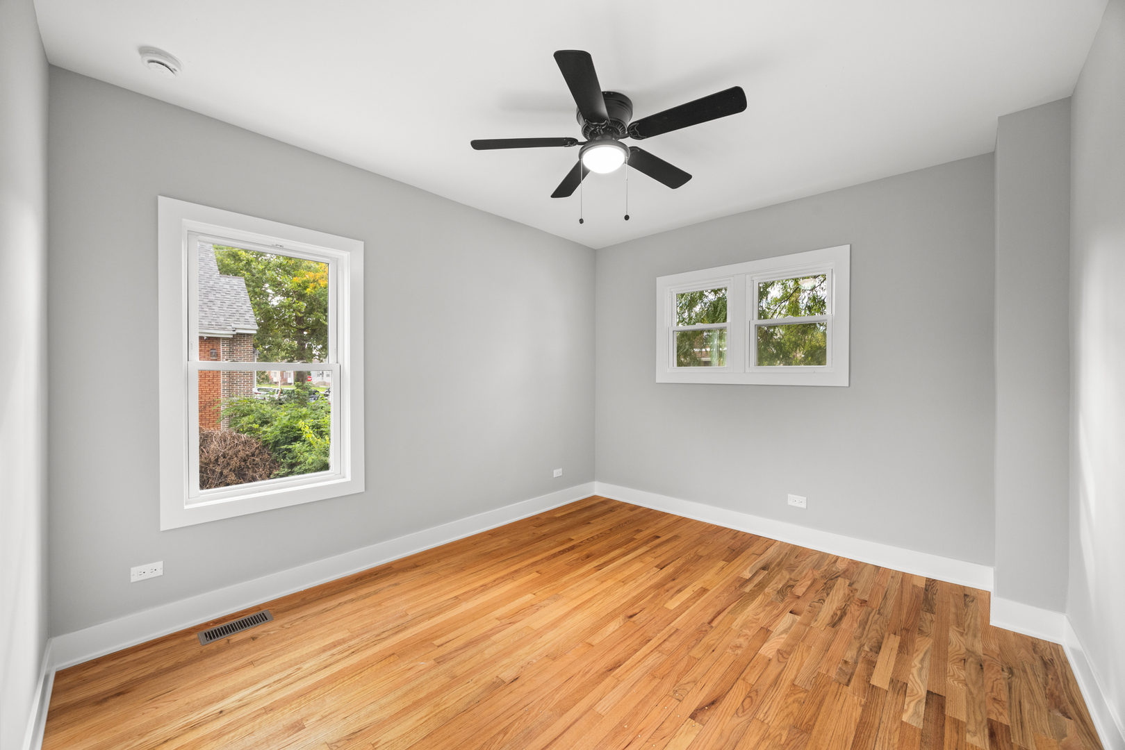 21 E 140th Court, Riverdale, IL 60827