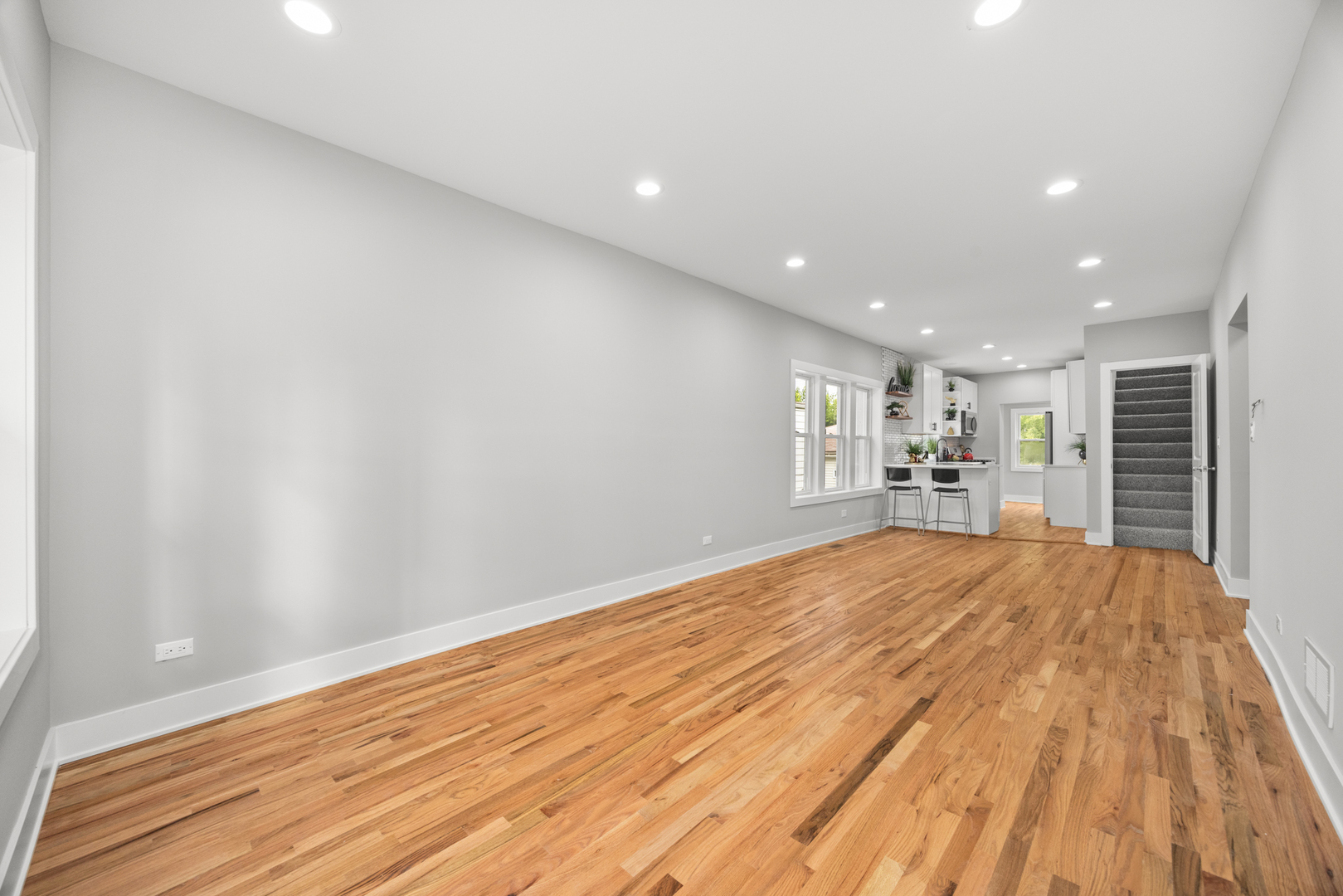 21 E 140th Court, Riverdale, IL 60827