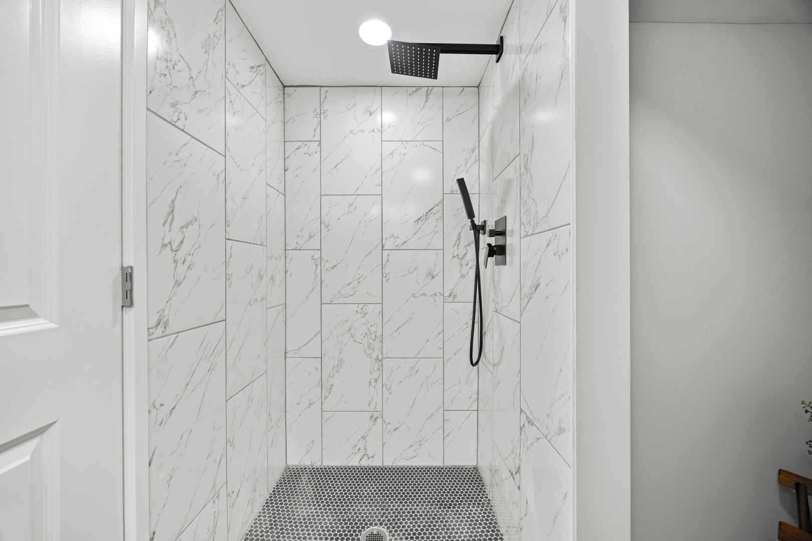 21 E 140th Court, Riverdale, IL 60827