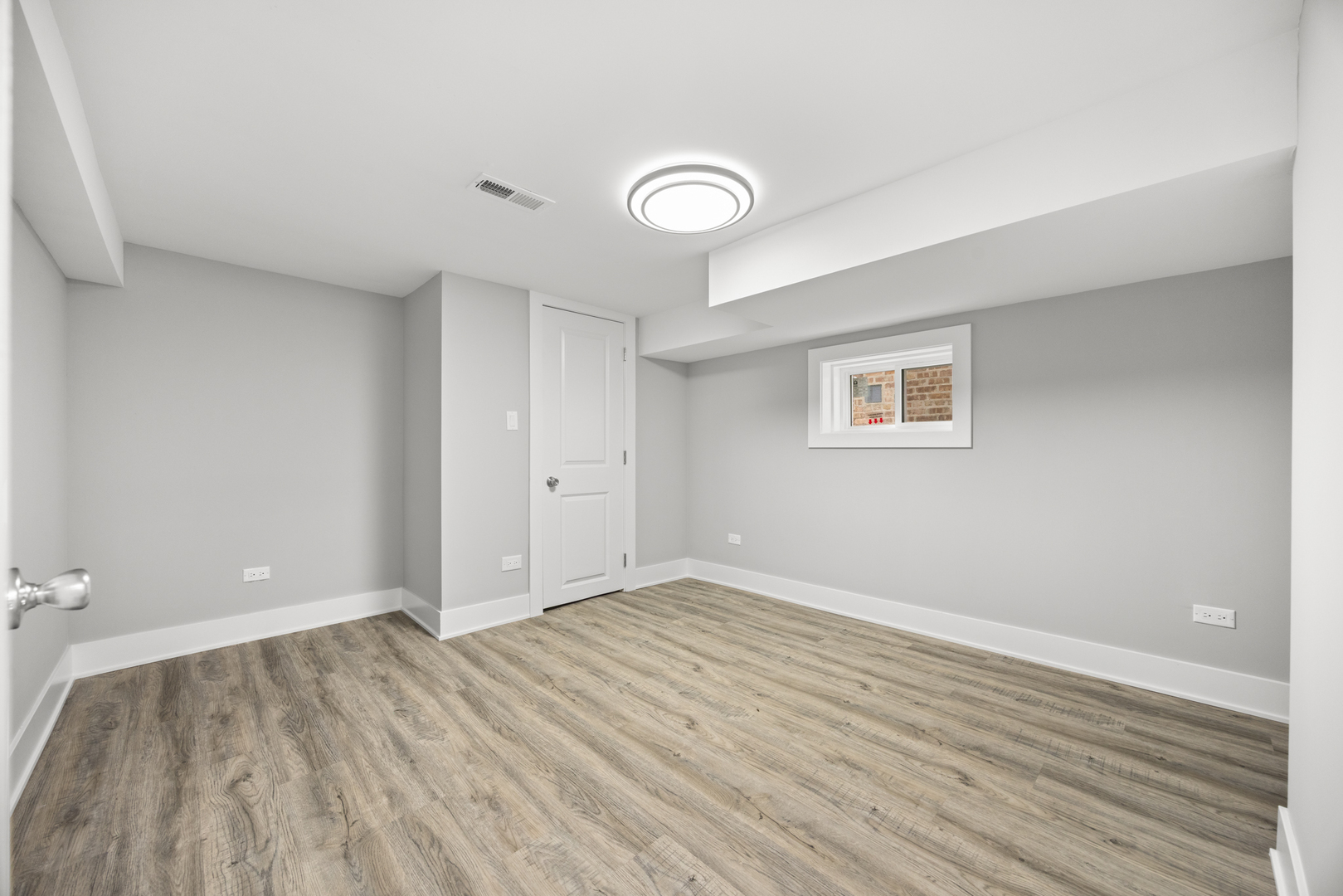 21 E 140th Court, Riverdale, IL 60827