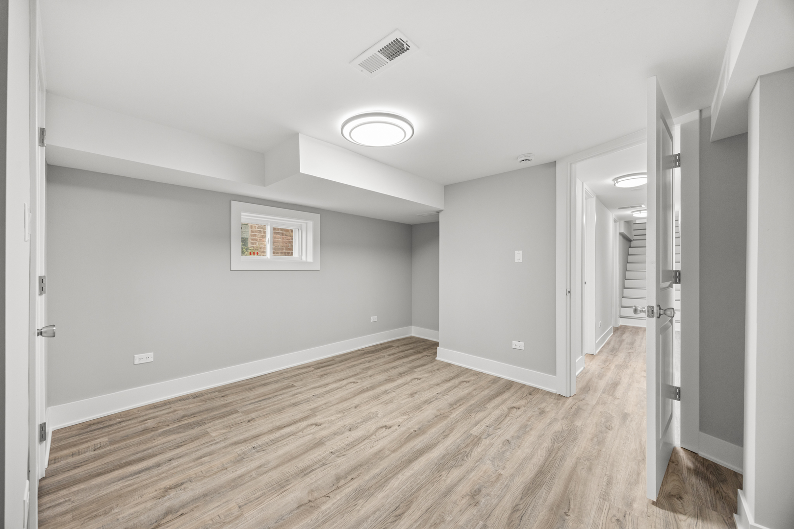 21 E 140th Court, Riverdale, IL 60827