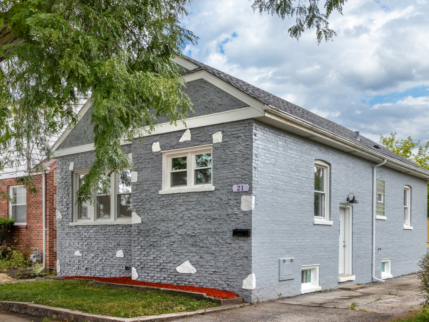 21 E 140th Court, Riverdale, IL 60827