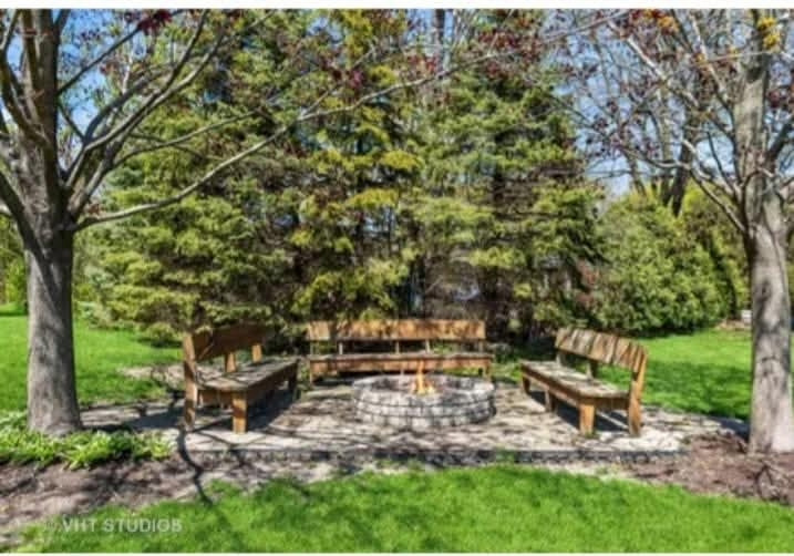 19738 W Martin Drive, Mundelein, IL 60060