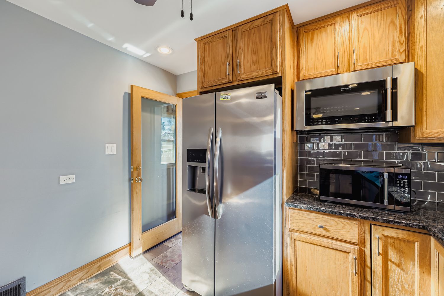 5637 S Natoma Avenue, Chicago, IL 60638