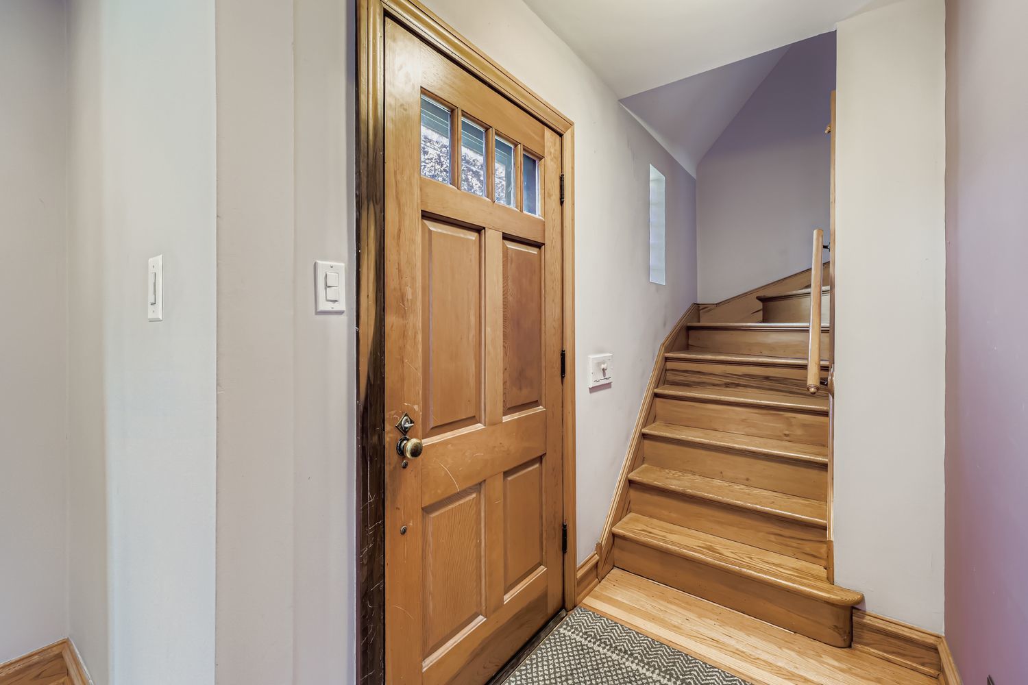 5637 S Natoma Avenue, Chicago, IL 60638