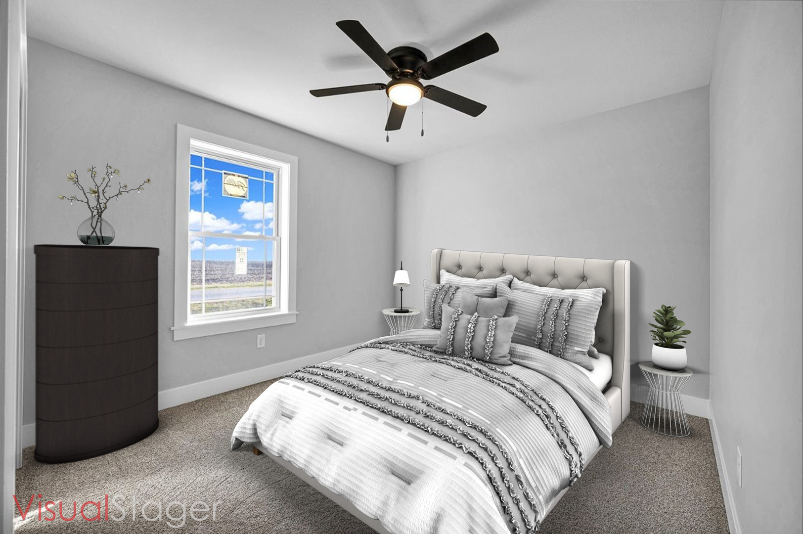 210 S Oak Street, El Paso, IL 61738