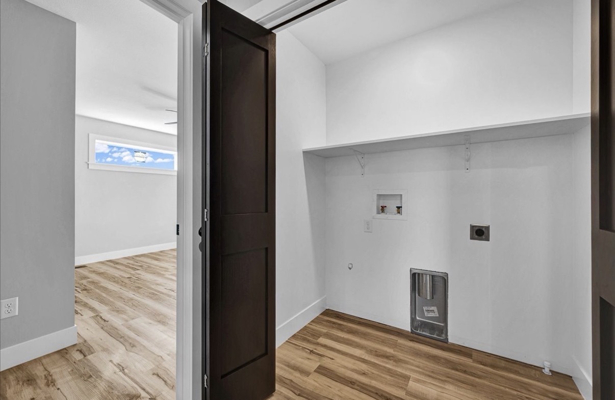 210 S Oak Street, El Paso, IL 61738