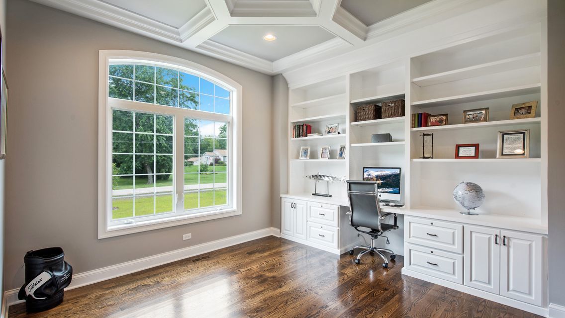 26303 W Merton Road, Barrington, IL 60010