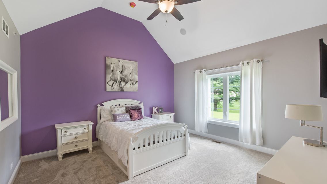 26303 W Merton Road, Barrington, IL 60010