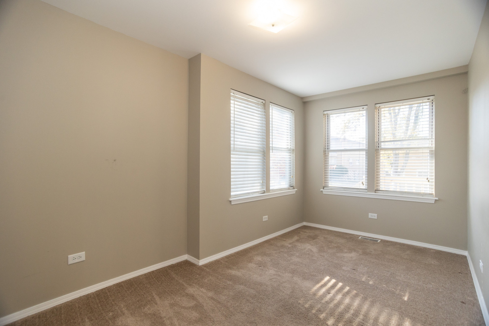 4629 DuBois Boulevard, Brookfield, IL 60513