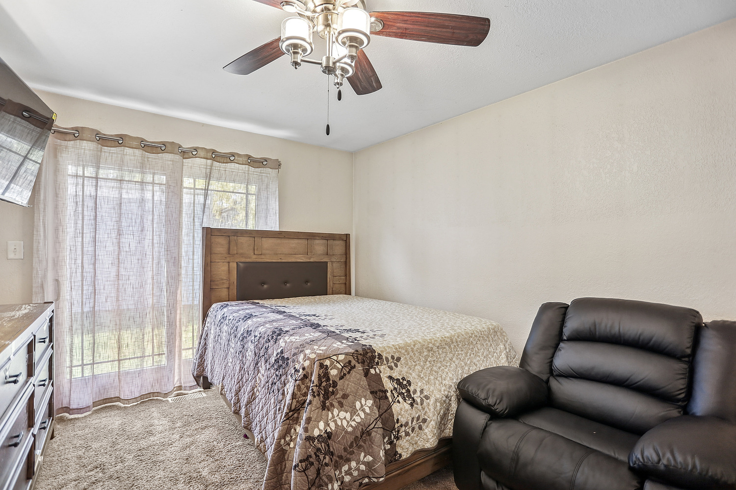 912 Cordoba Court, University Park, IL 60466