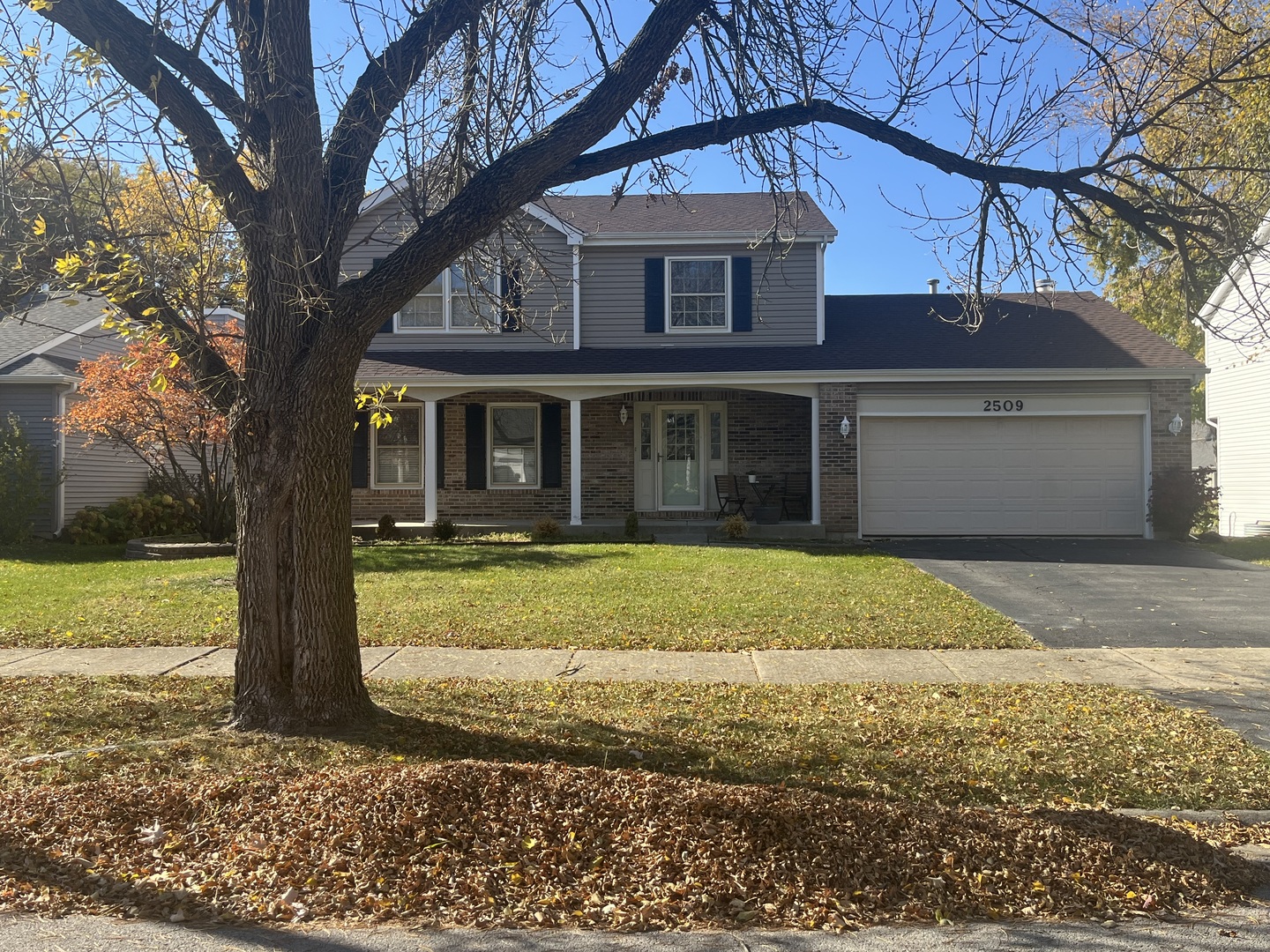 2509 Brockton Circle, Naperville, IL 60565