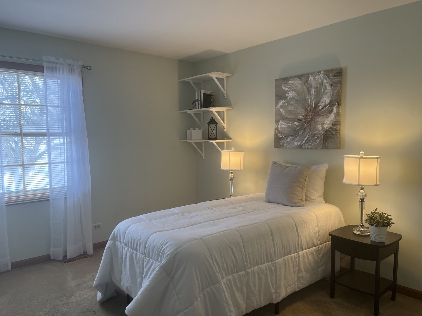 2509 Brockton Circle, Naperville, IL 60565