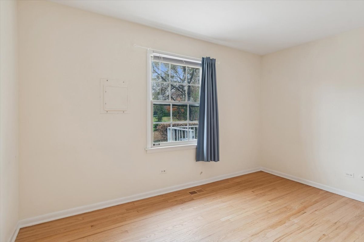 25W125 Lacey Avenue, Naperville, IL 60563