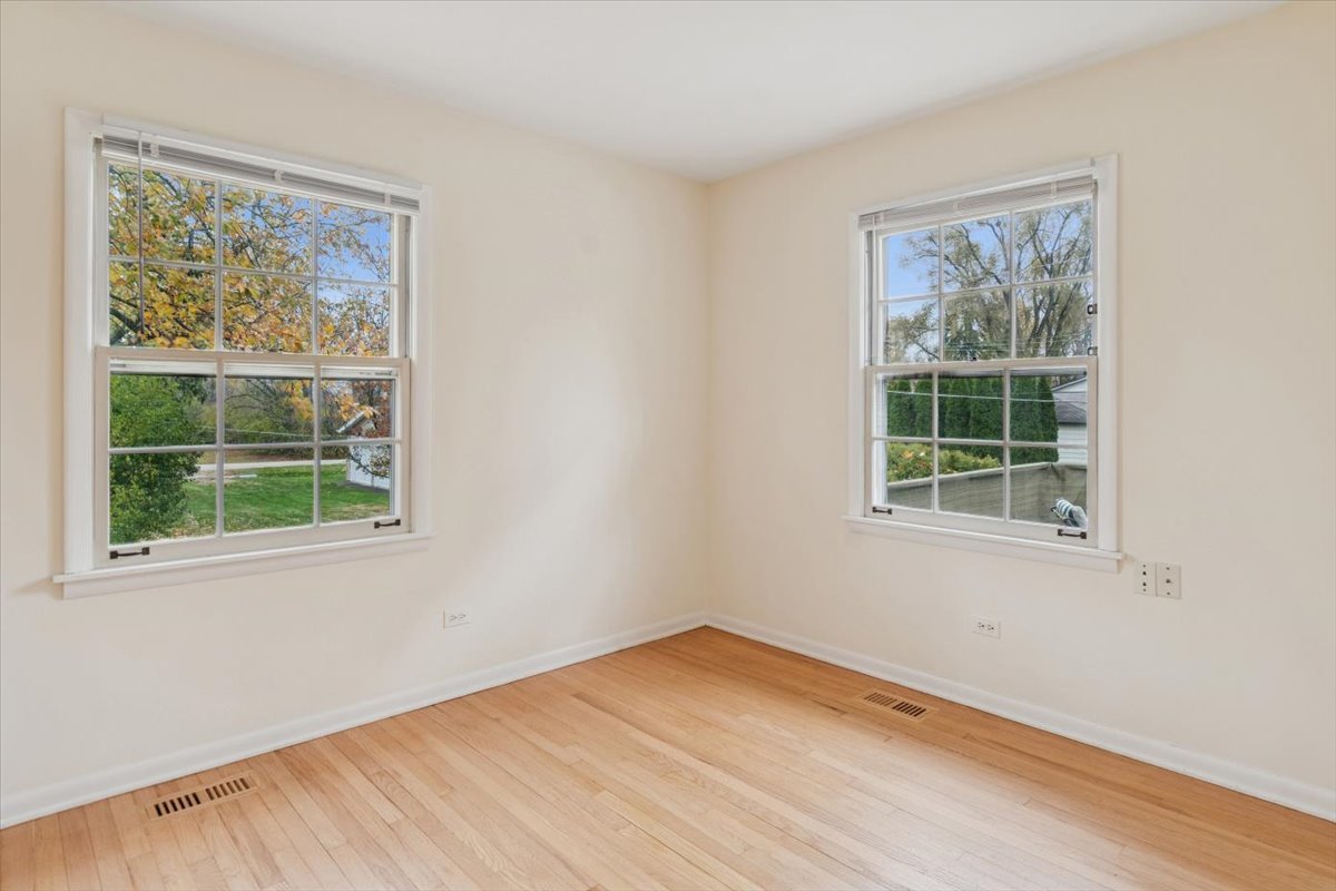 25W125 Lacey Avenue, Naperville, IL 60563