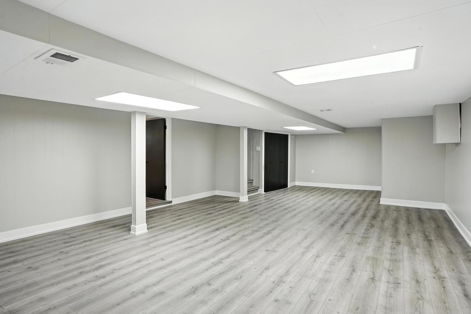 505 Betty Lane, South Holland, IL 60473