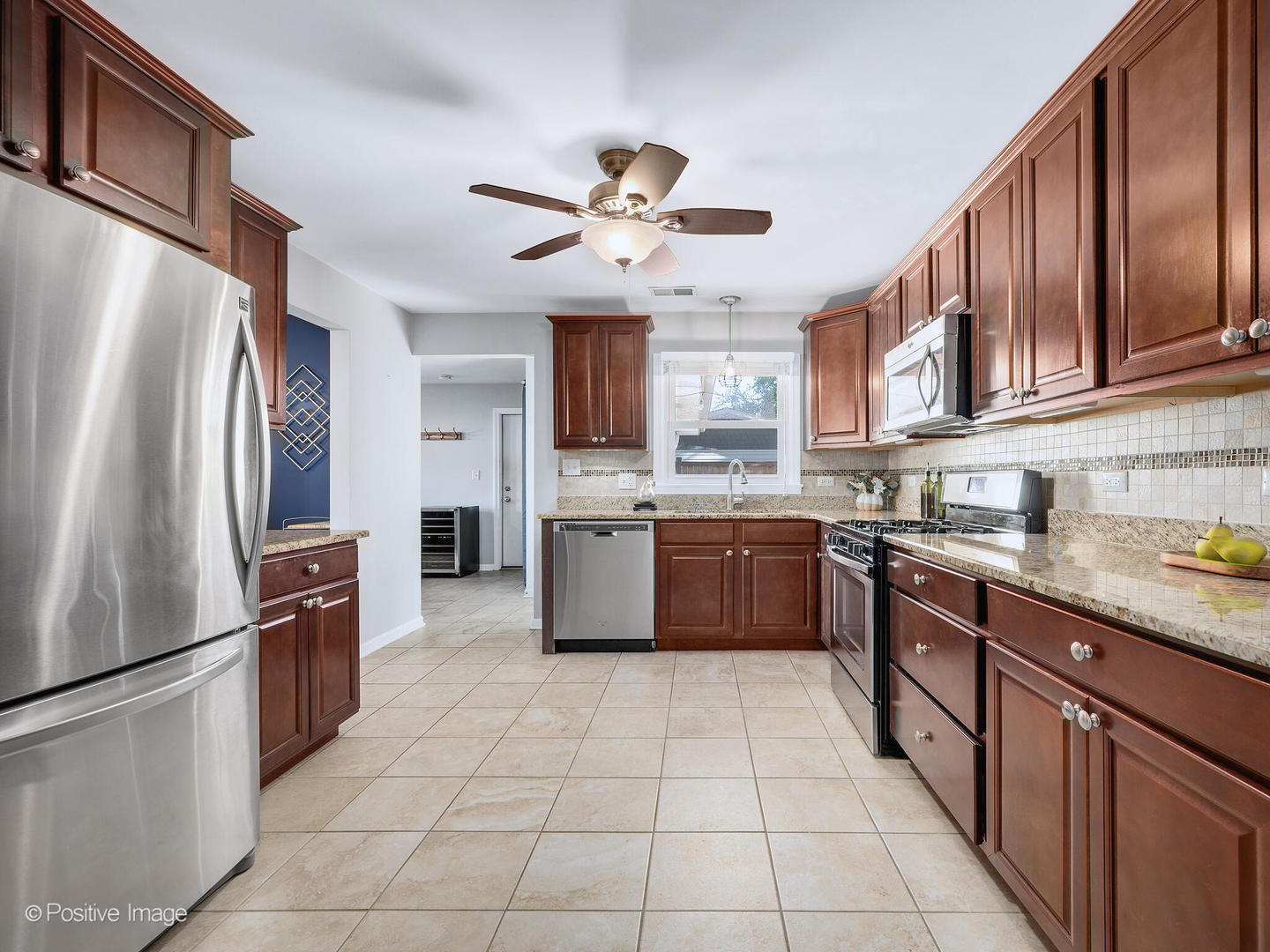 1517 Sequoia Lane, Darien, IL 60561