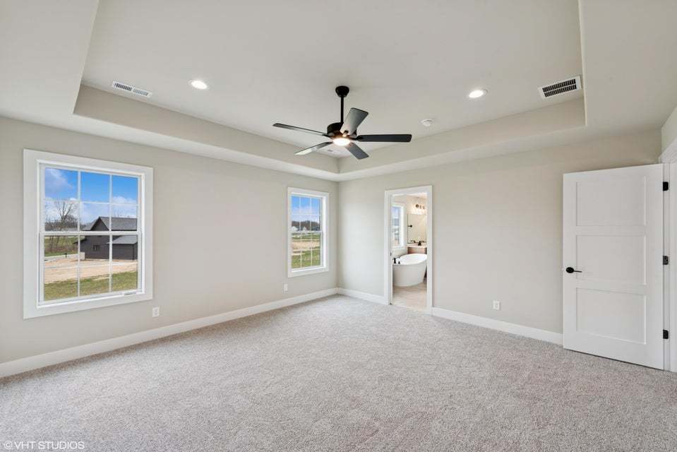 2903 Whispering Brook Lane, Valparaiso, IN 46385