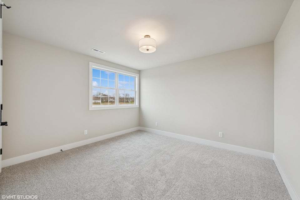 2903 Whispering Brook Lane, Valparaiso, IN 46385