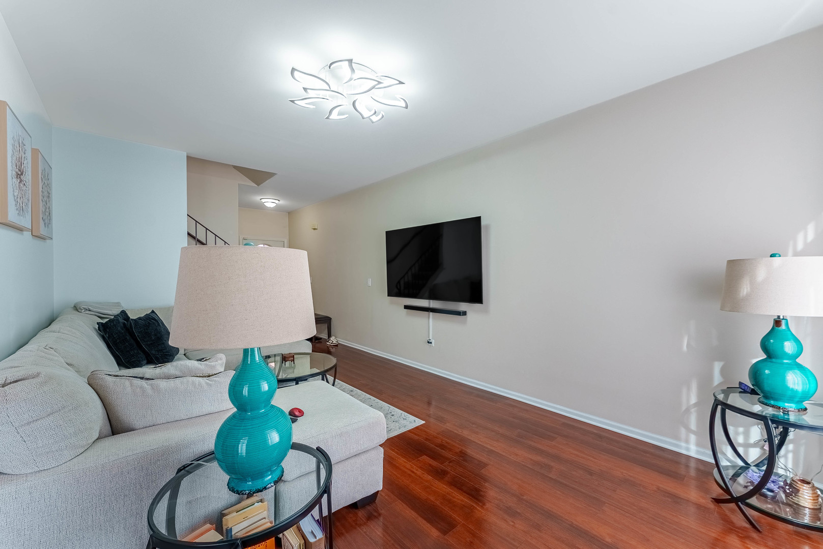 1748 Windward Avenue, Naperville, IL 60563