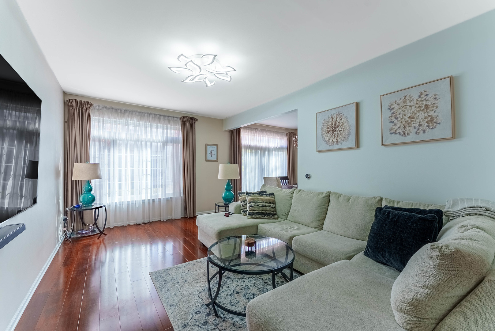 1748 Windward Avenue, Naperville, IL 60563