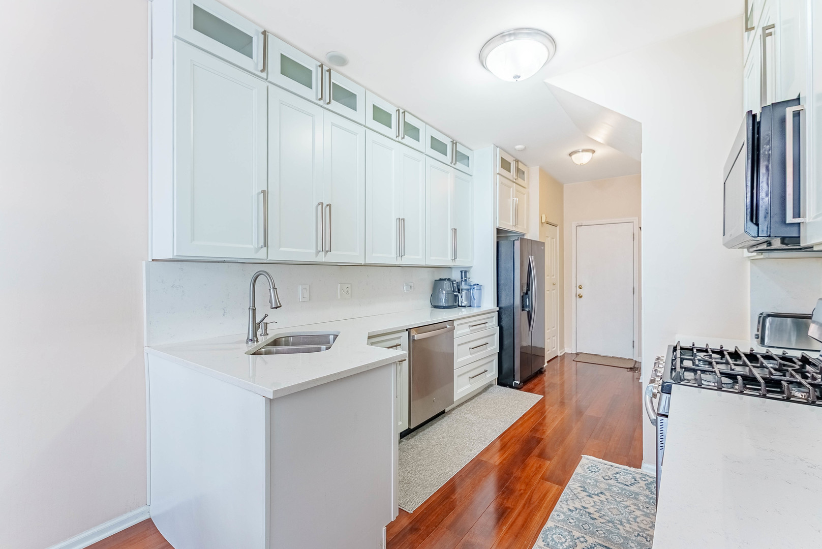 1748 Windward Avenue, Naperville, IL 60563