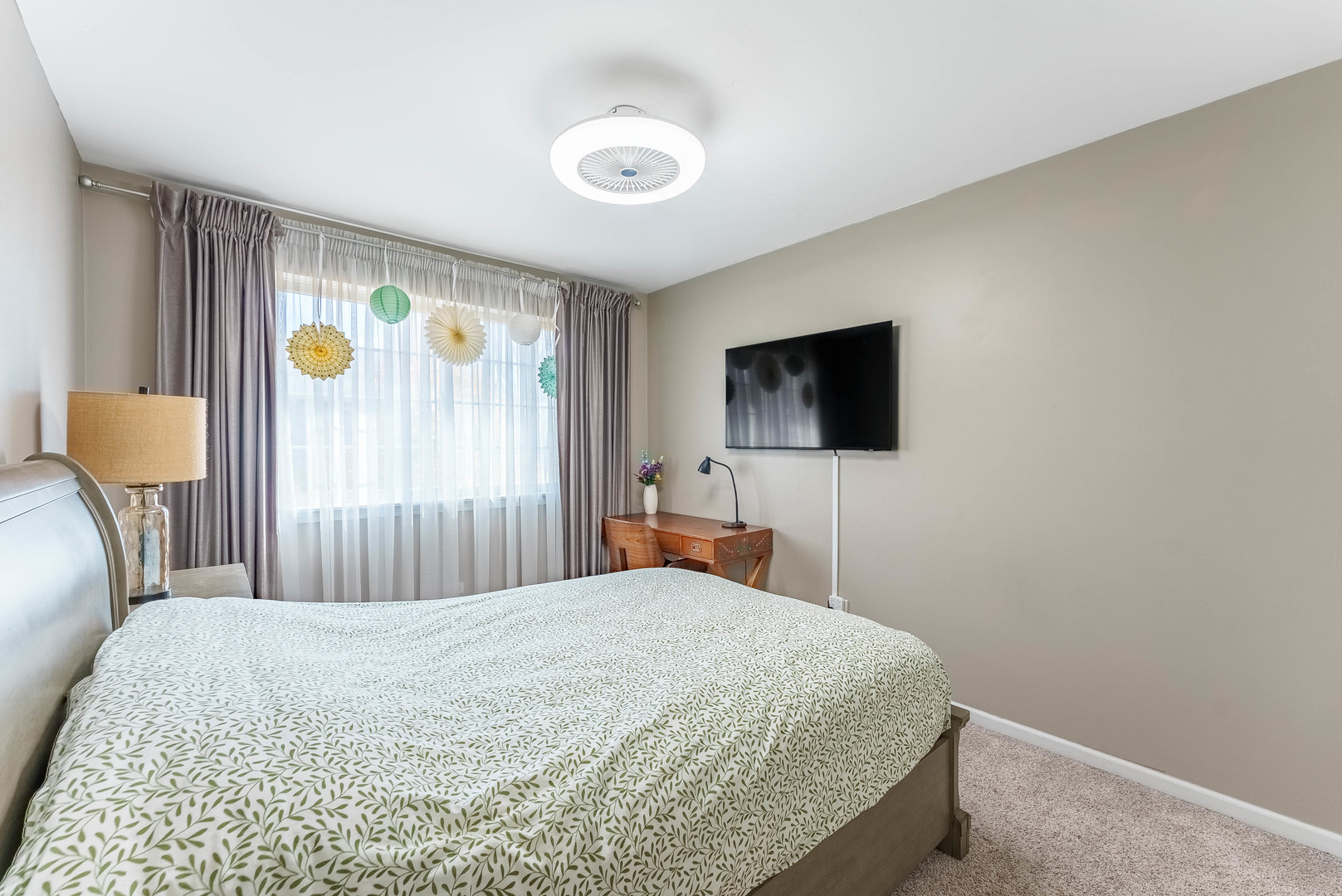 1748 Windward Avenue, Naperville, IL 60563