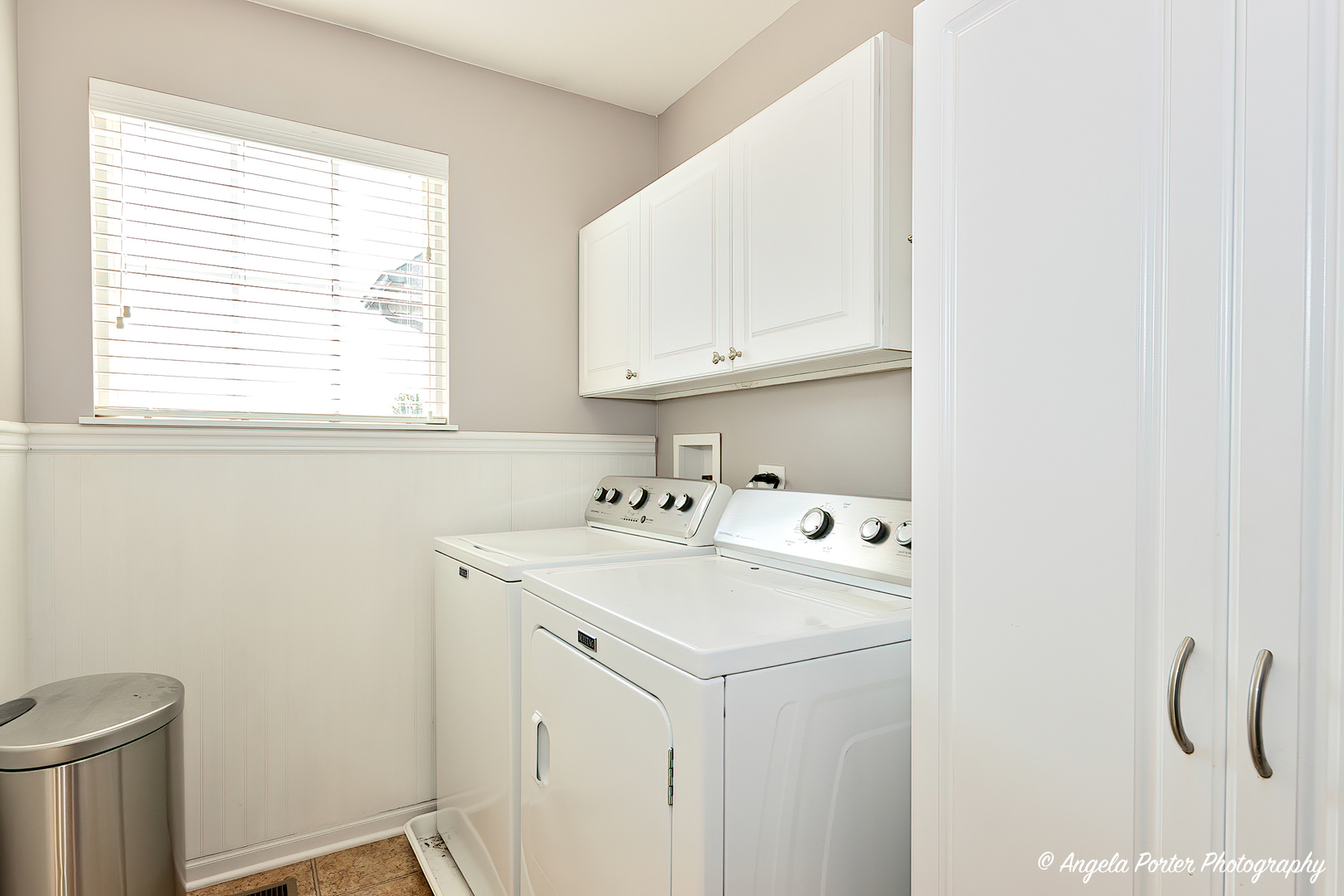 1801 Powers Road, Woodstock, IL 60098