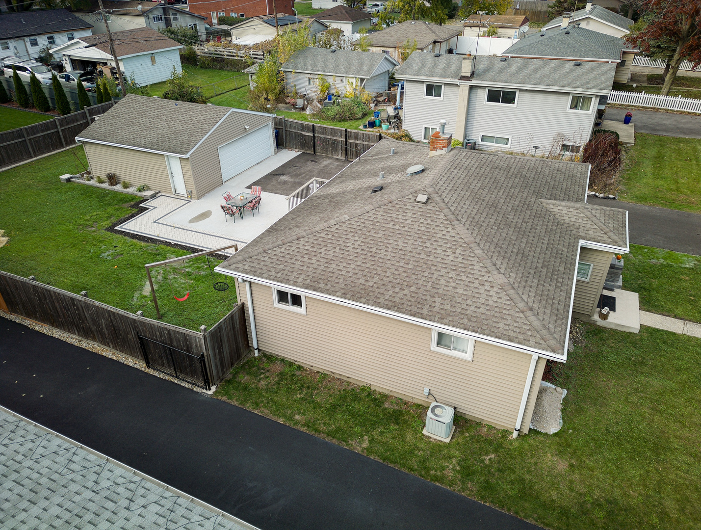 626 N Biermann Avenue, Villa Park, IL 60181