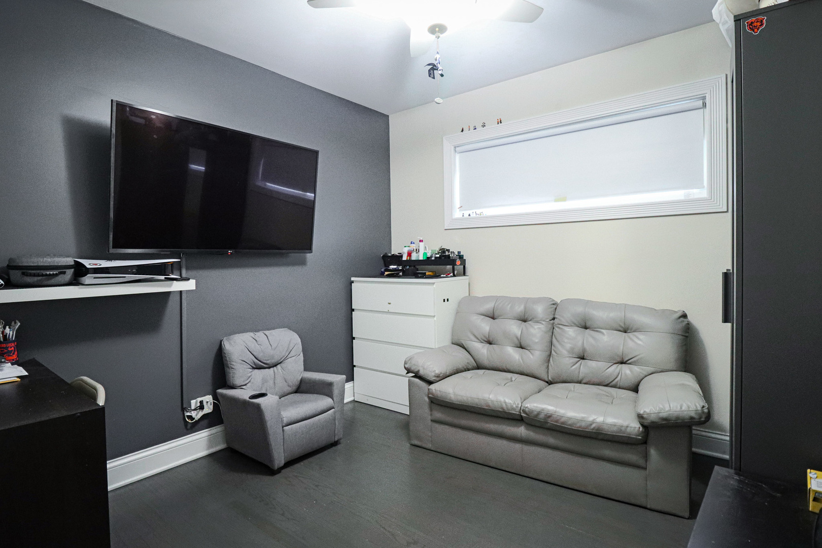 626 N Biermann Avenue, Villa Park, IL 60181