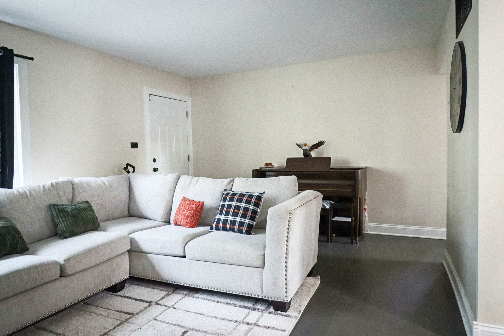 626 N Biermann Avenue, Villa Park, IL 60181