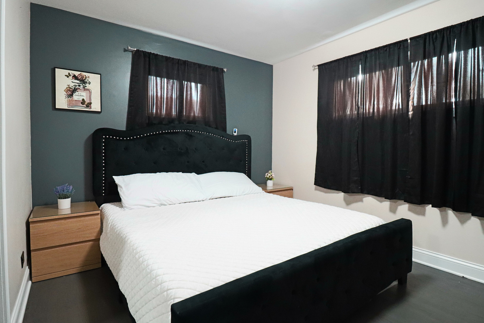 626 N Biermann Avenue, Villa Park, IL 60181