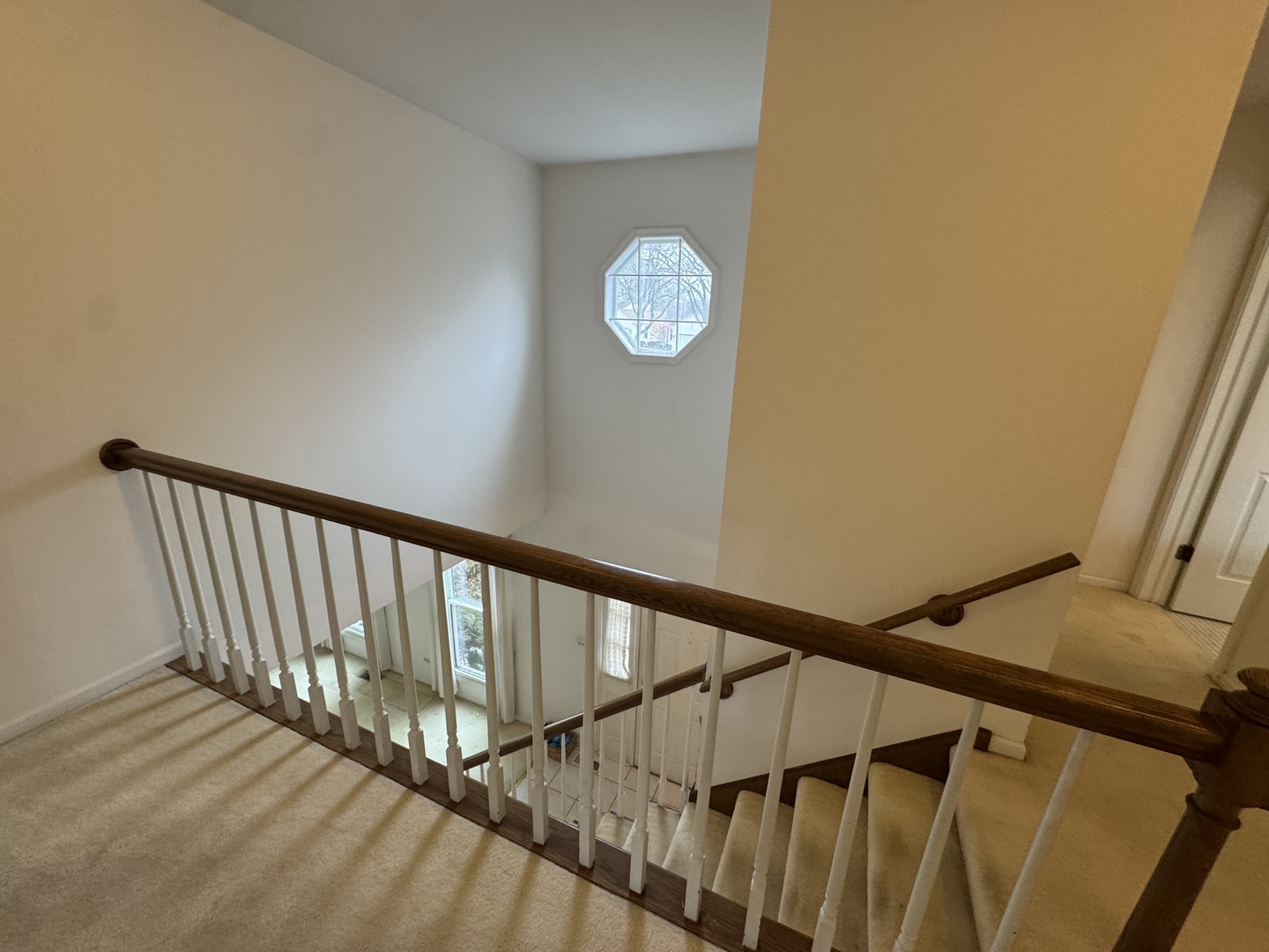 1974 Wexford Circle #123, Wheaton, IL 60189