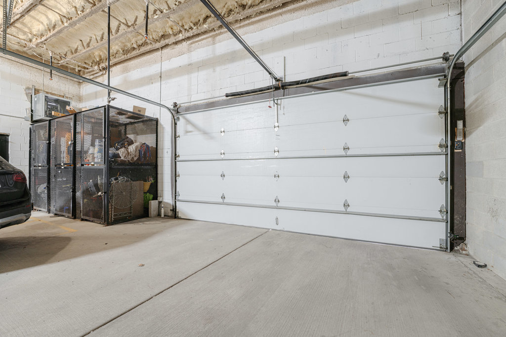 4231 N Kedzie Avenue #4C, Chicago, IL 60618